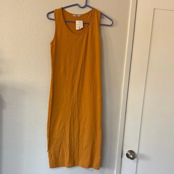 Active USA Mustard Midi Dress - Picture 2 of 8